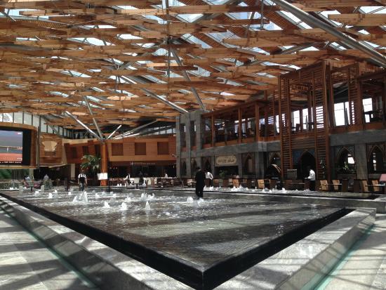 Burjuman Butikscenter